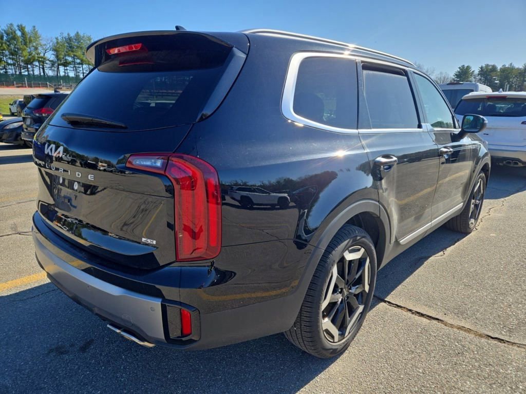 Used 2025 Kia Telluride S AWD/4WD image 10