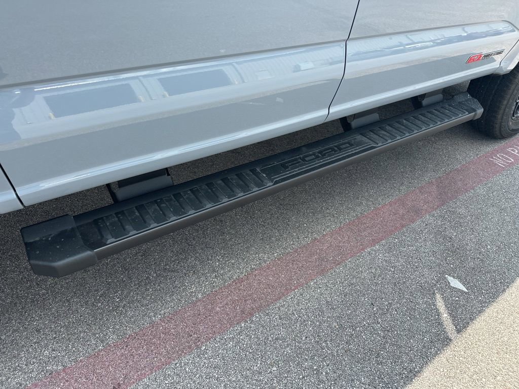 New 2026 Ford F250 Lariat w/ Black Appearance Package image 46