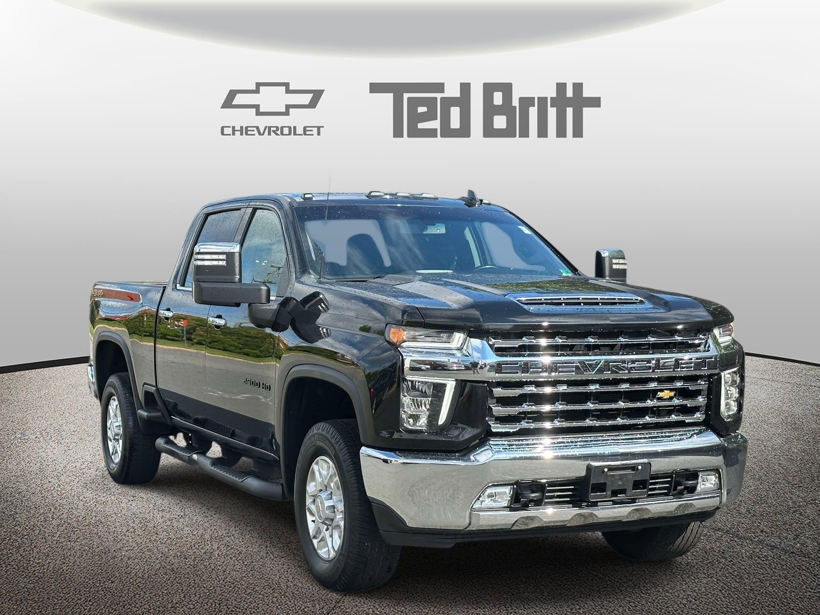 Used 2023 Chevrolet Silverado 2500 LTZ w/ LTZ Convenience Package AWD/4WD image 3