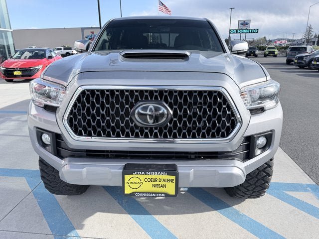 Used 2018 Toyota Tacoma TRD Sport w/ Technology Package AWD/4WD image 7