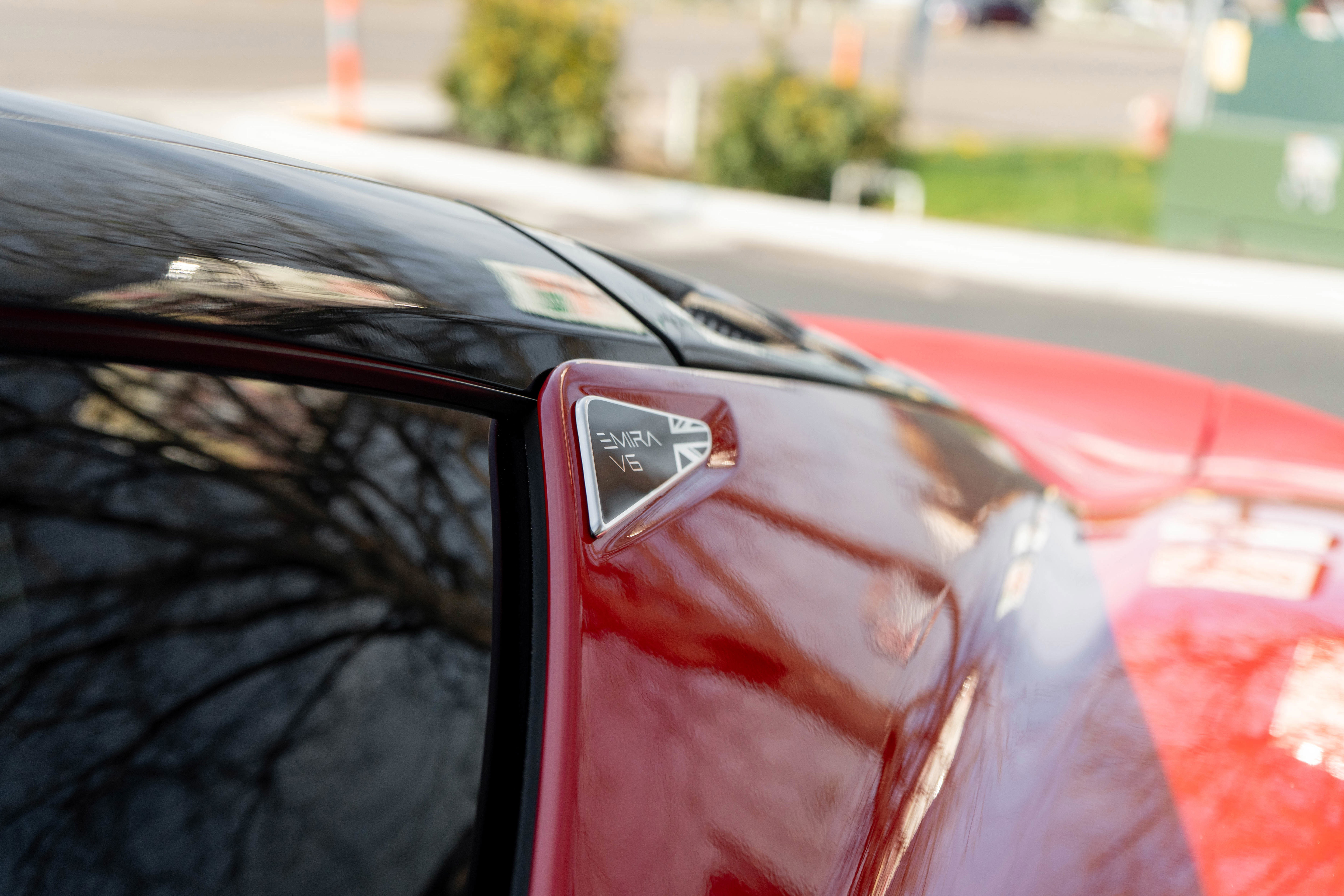 Used 2025 Lotus Emira image 21