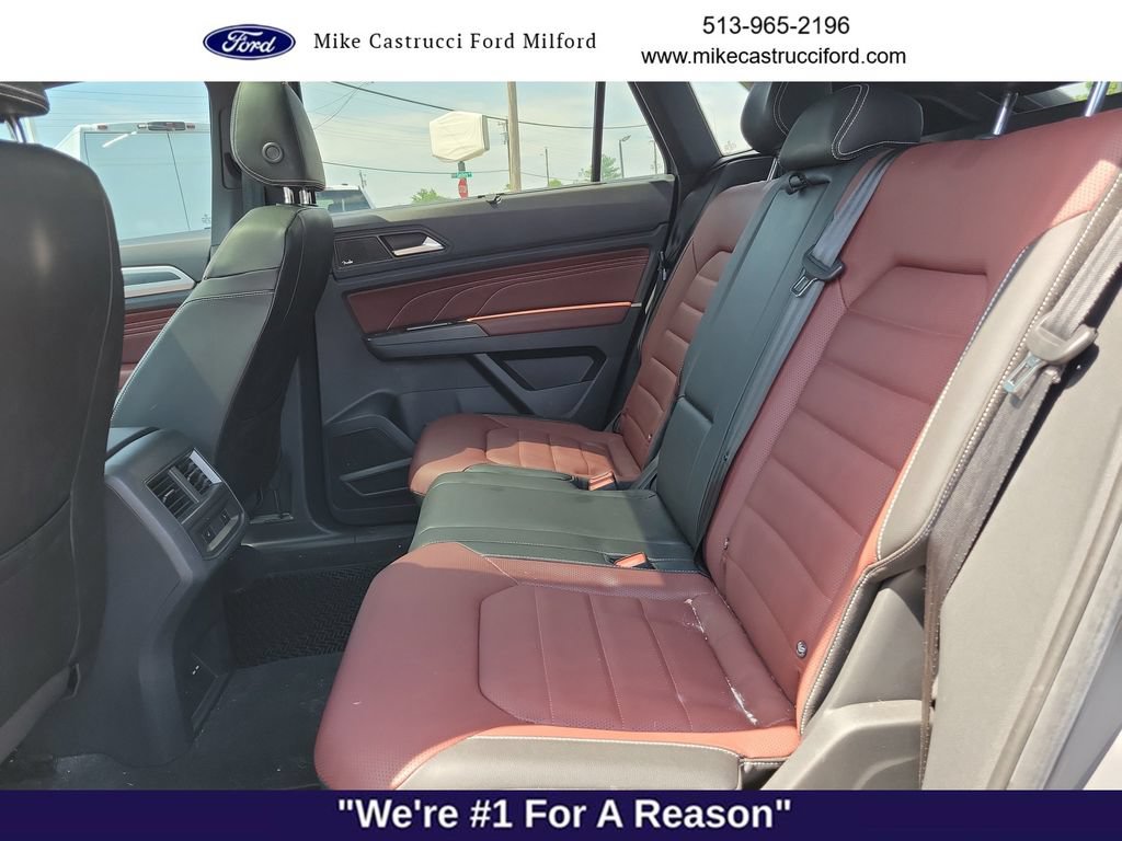 Used 2023 Volkswagen Atlas Cross Sport SEL Premium R-Line AWD/4WD image 28