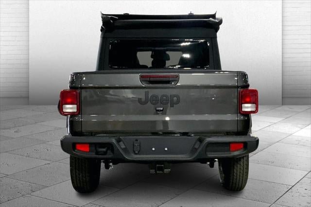New 2026 Jeep Gladiator Sport AWD/4WD image 32