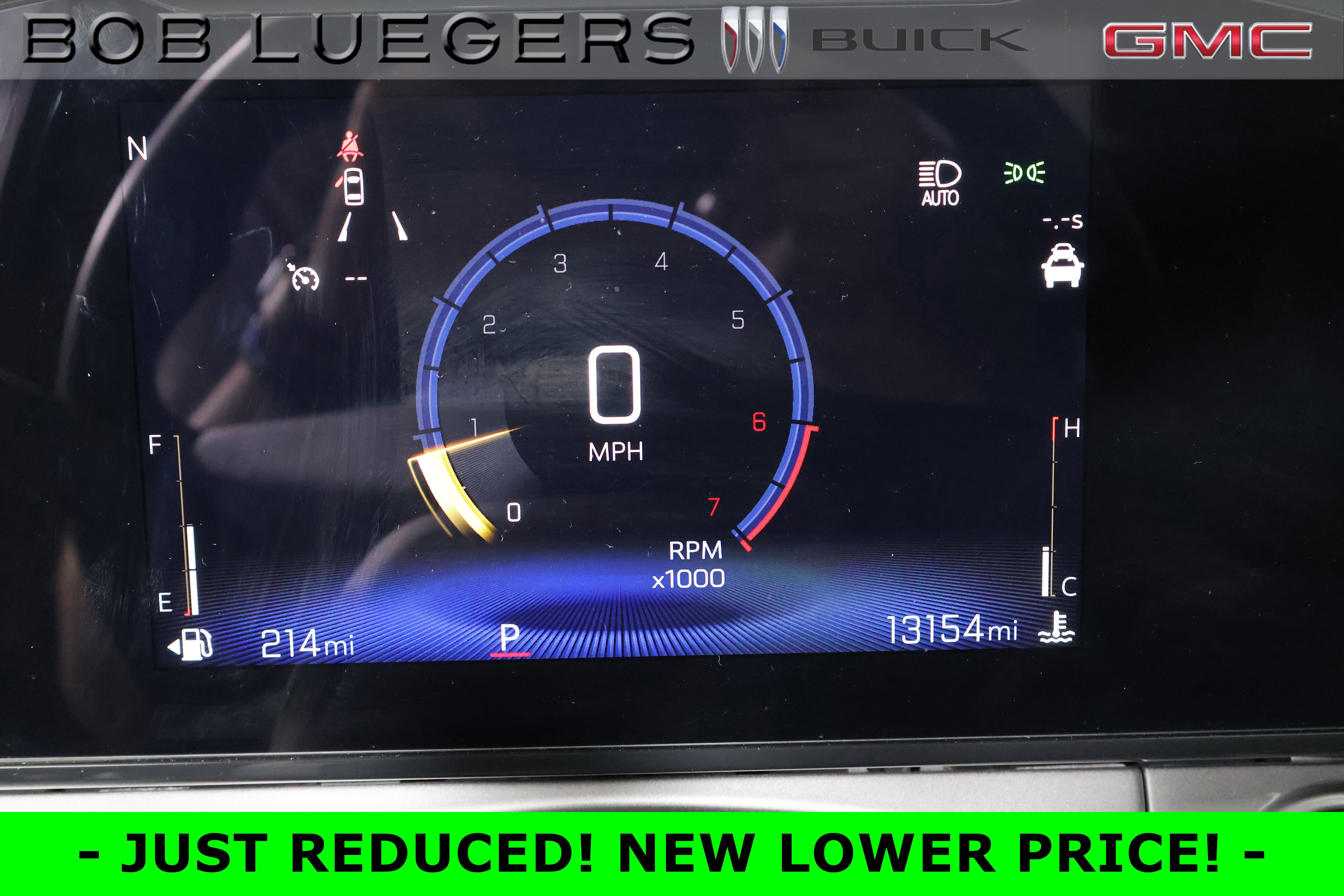Certified 2024 Chevrolet Trax LT w/ LT Convenience Package FWD image 27