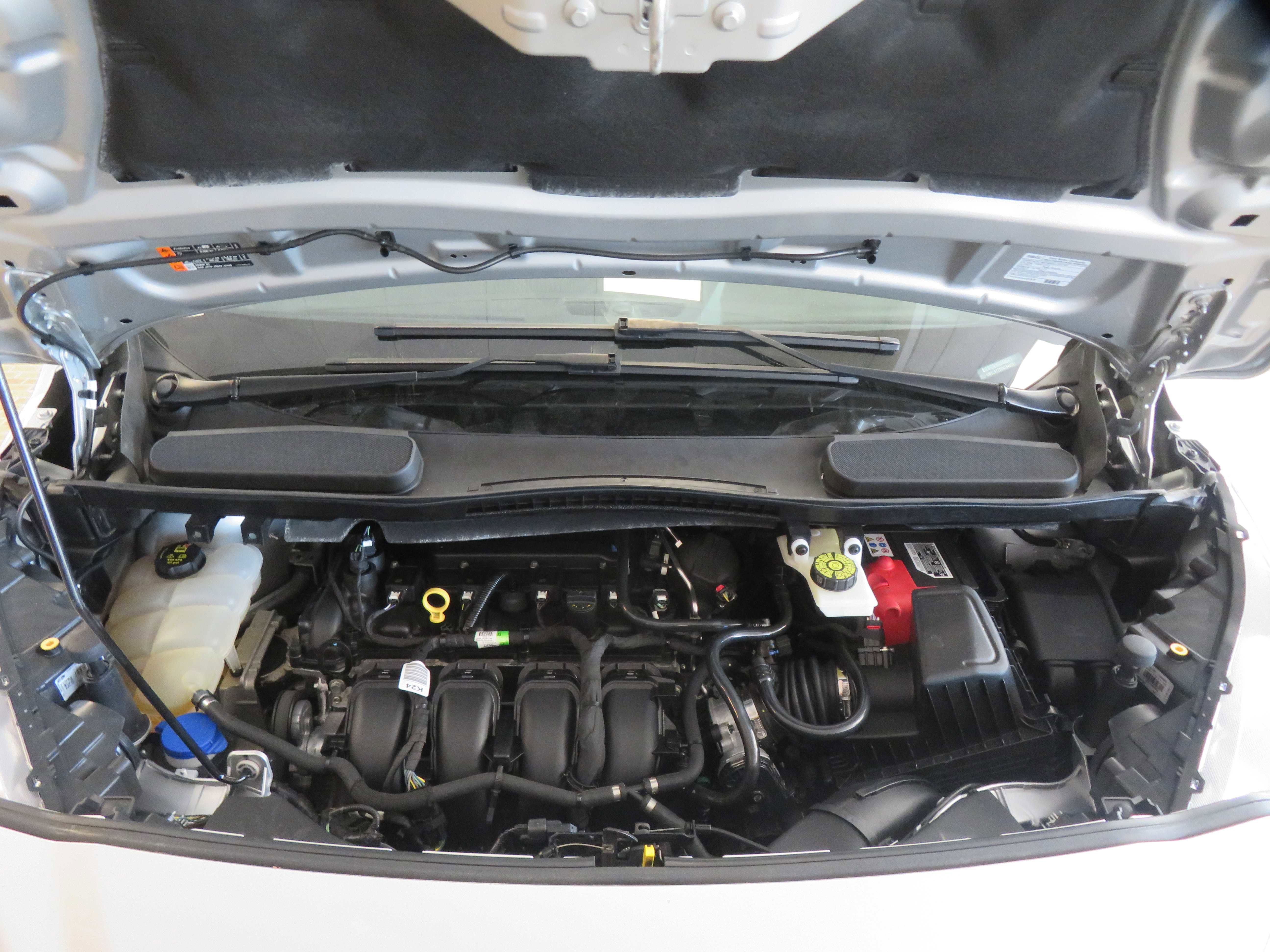 Used 2022 Ford Transit Connect XLT image 57