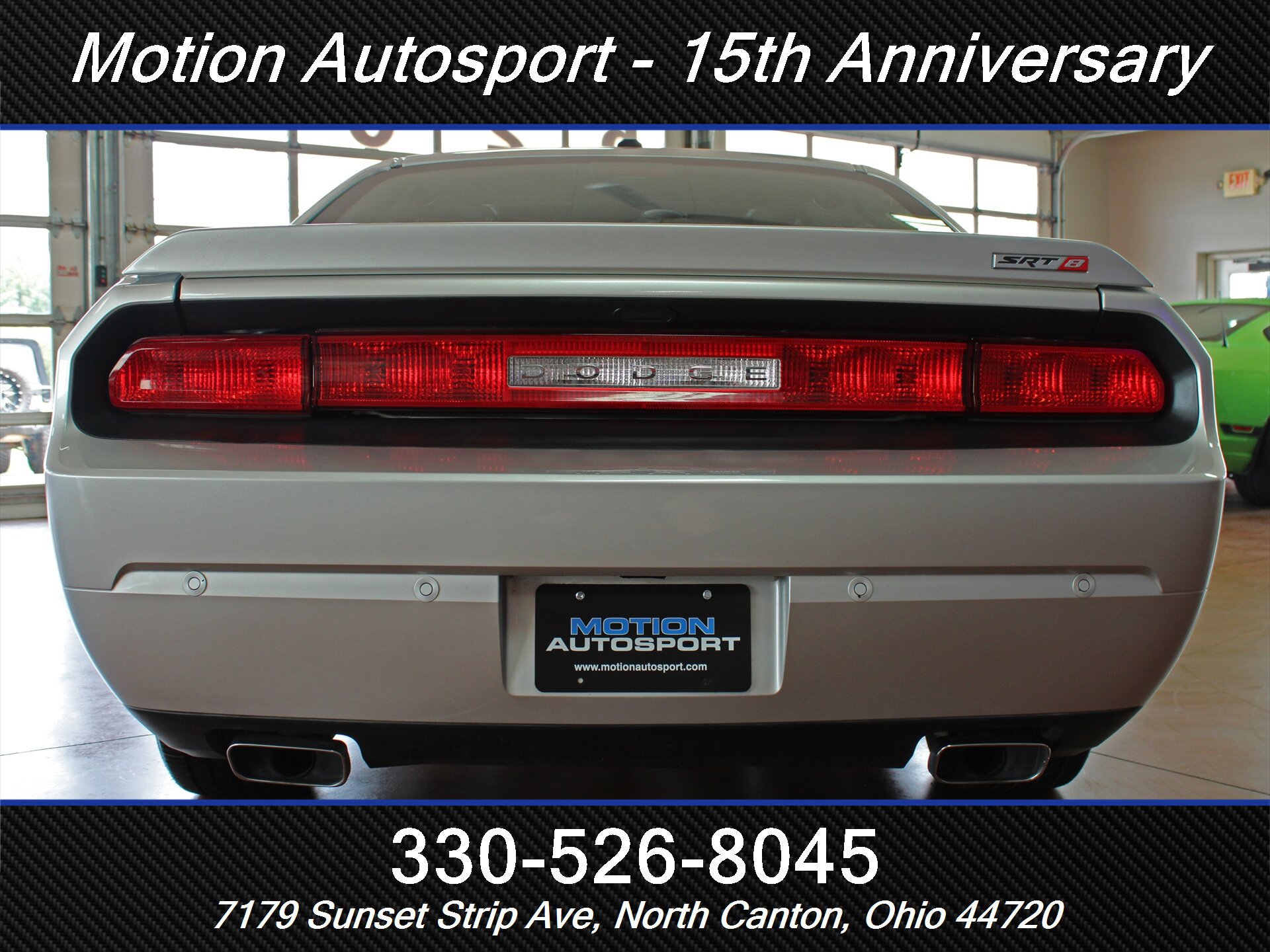 Used 2012 Dodge Challenger SRT8 RWD image 9