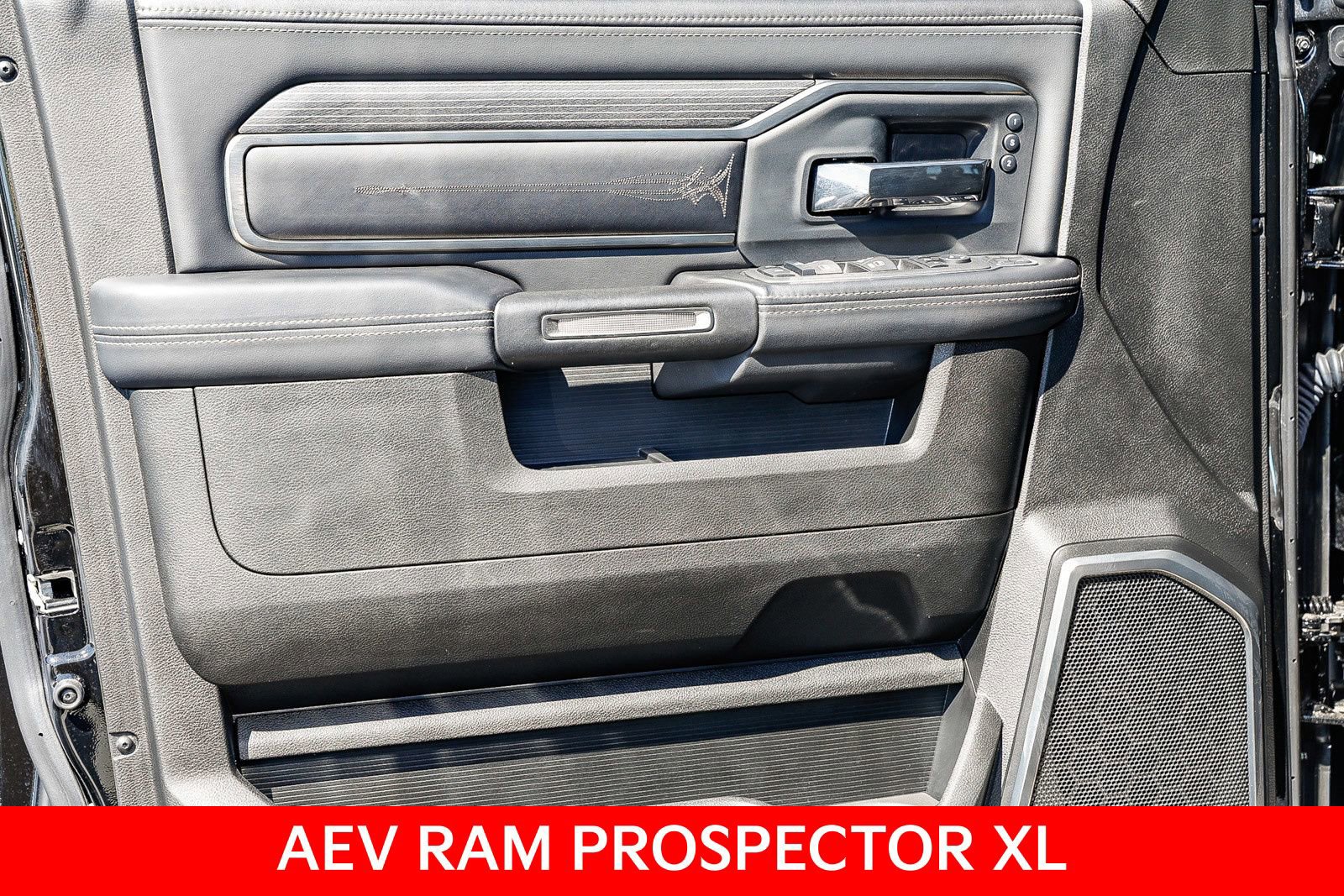 Used 2023 RAM 3500 Limited w/ Night Edition AWD/4WD image 22