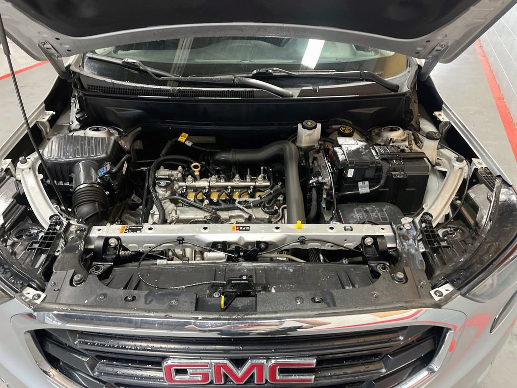 Used 2020 GMC Terrain SLE AWD/4WD image 29