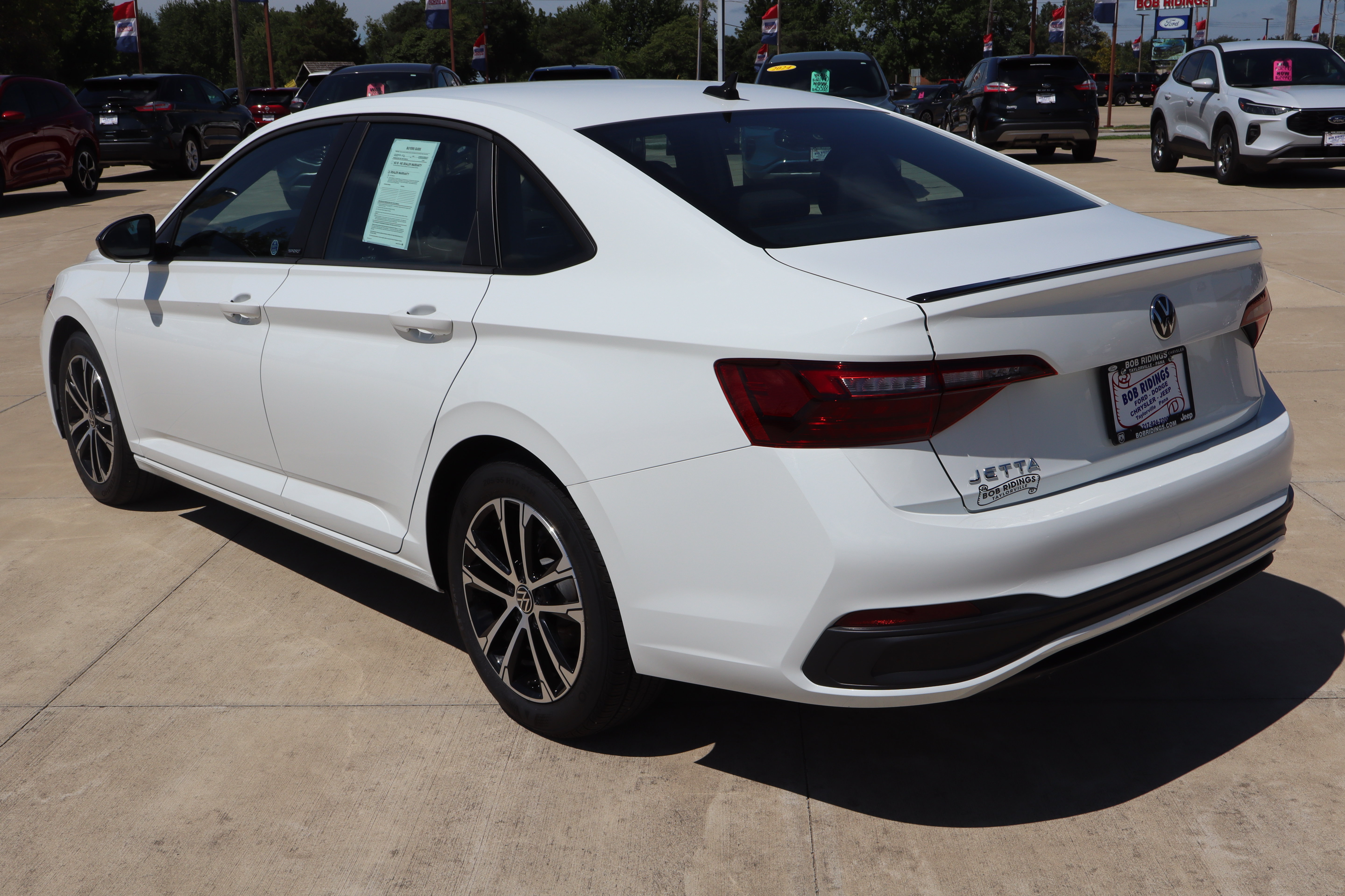 Used 2024 Volkswagen Jetta Sport FWD image 7