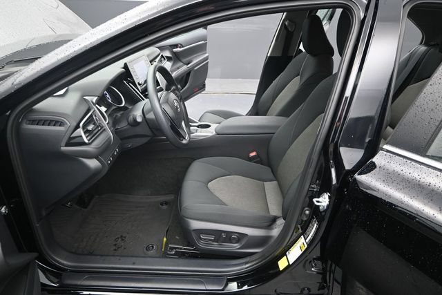 Used 2023 Toyota Camry LE w/ Convenience Package FWD image 13