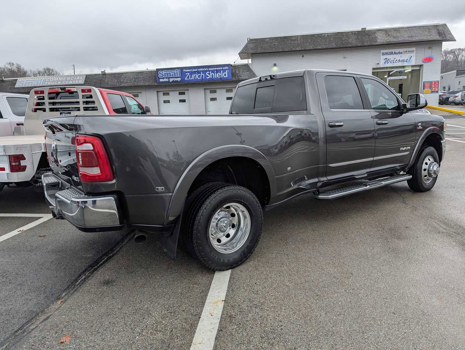 Used 2022 RAM 3500 Limited image 8