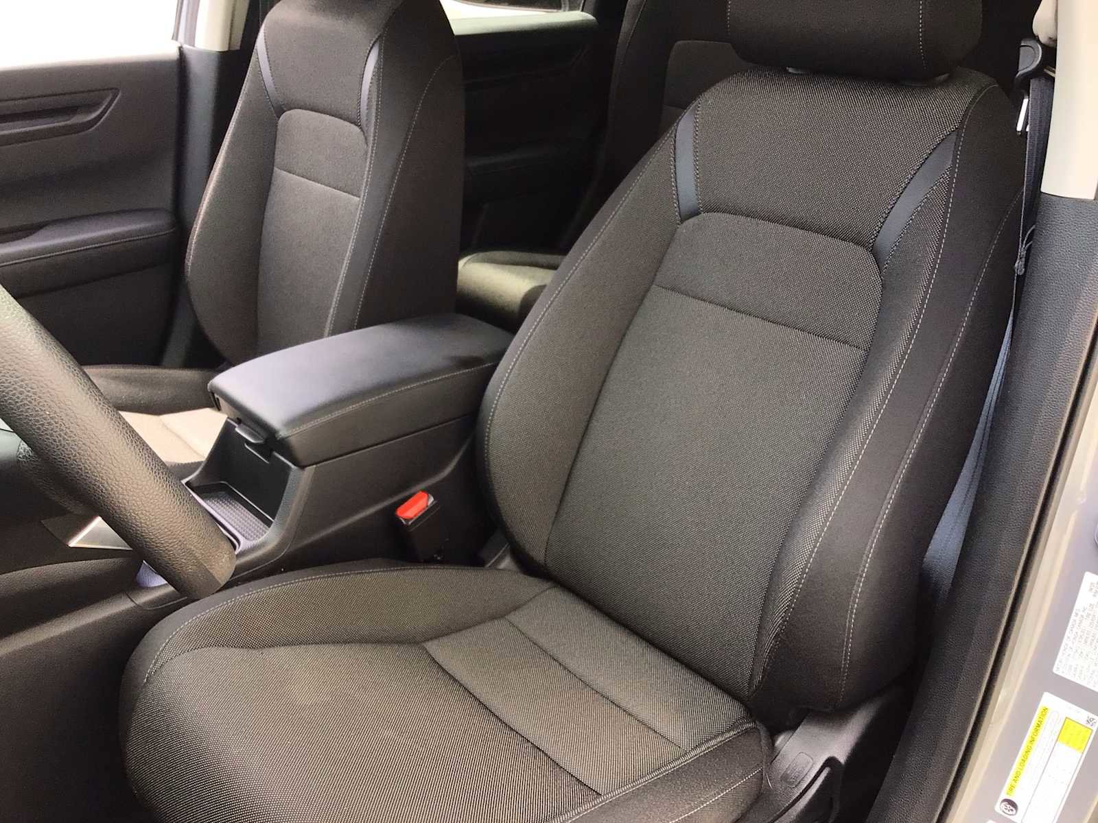 Used 2025 Honda CR-V LX image 12