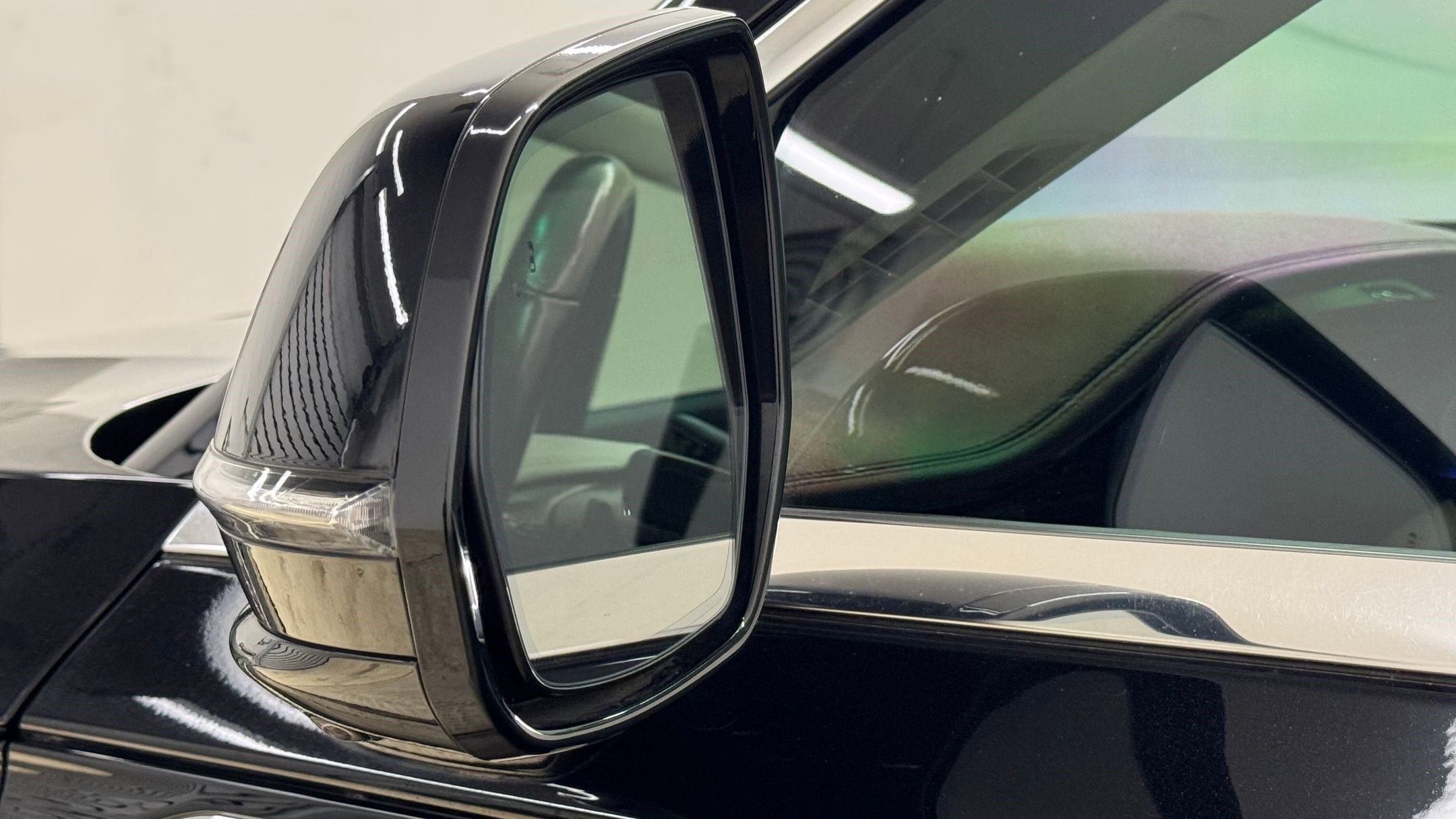 Used 2023 Lincoln Aviator Black Label w/ Dynamic Handling Package image 51