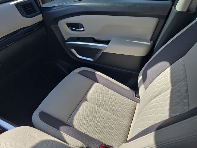 Certified 2023 Nissan Titan SV w/ SV Convenience Package RWD image 15
