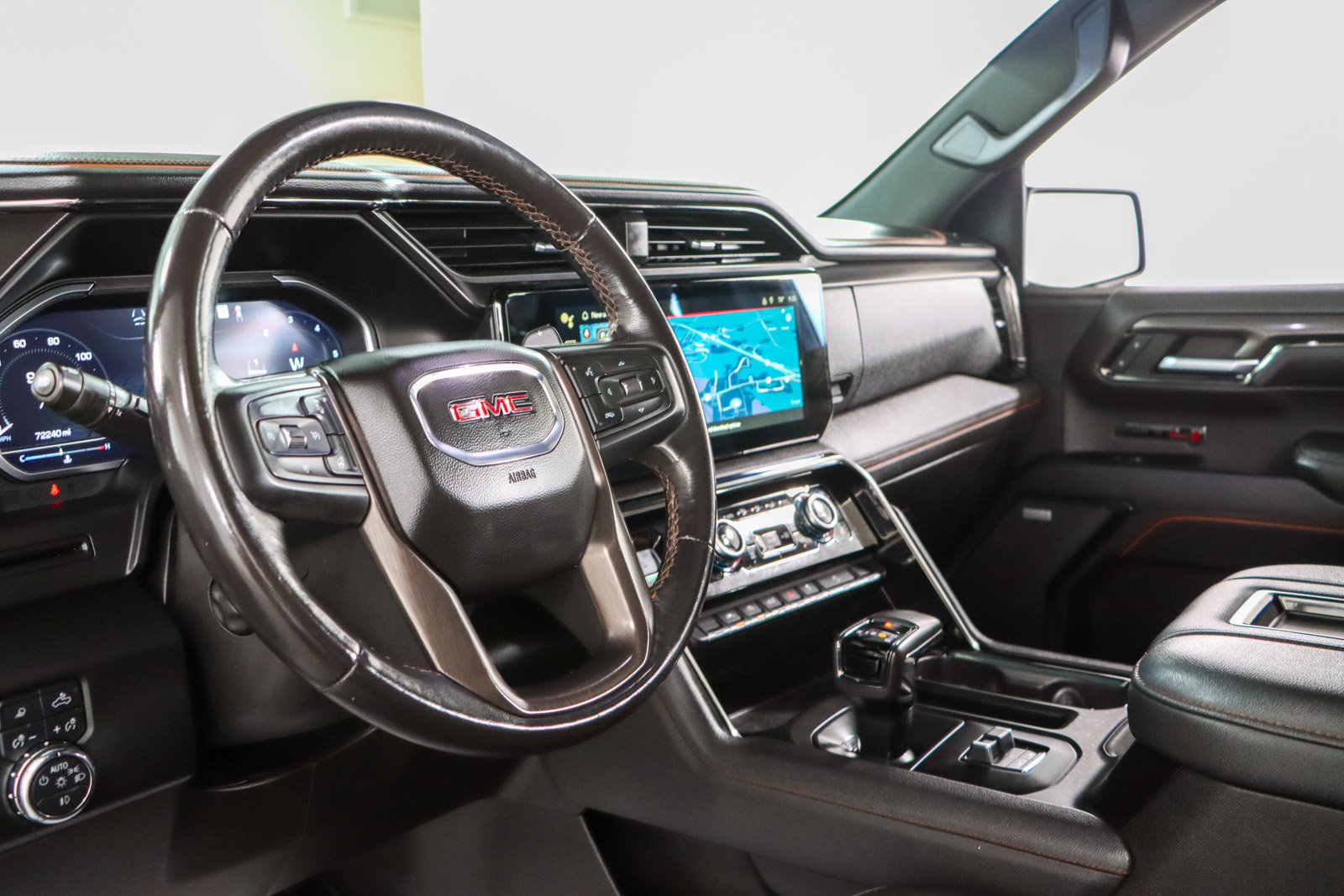 Used 2022 GMC Sierra 1500 AT4 w/ AT4 Preferred Package AWD/4WD image 27