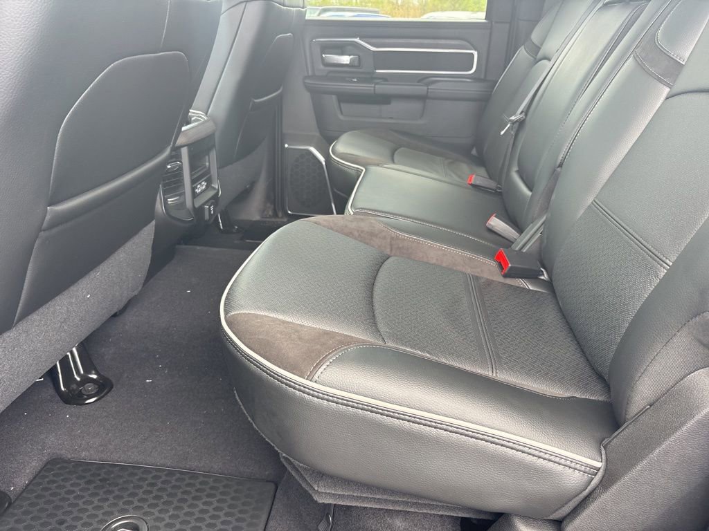 New 2026 RAM 2500 Laramie AWD/4WD image 31