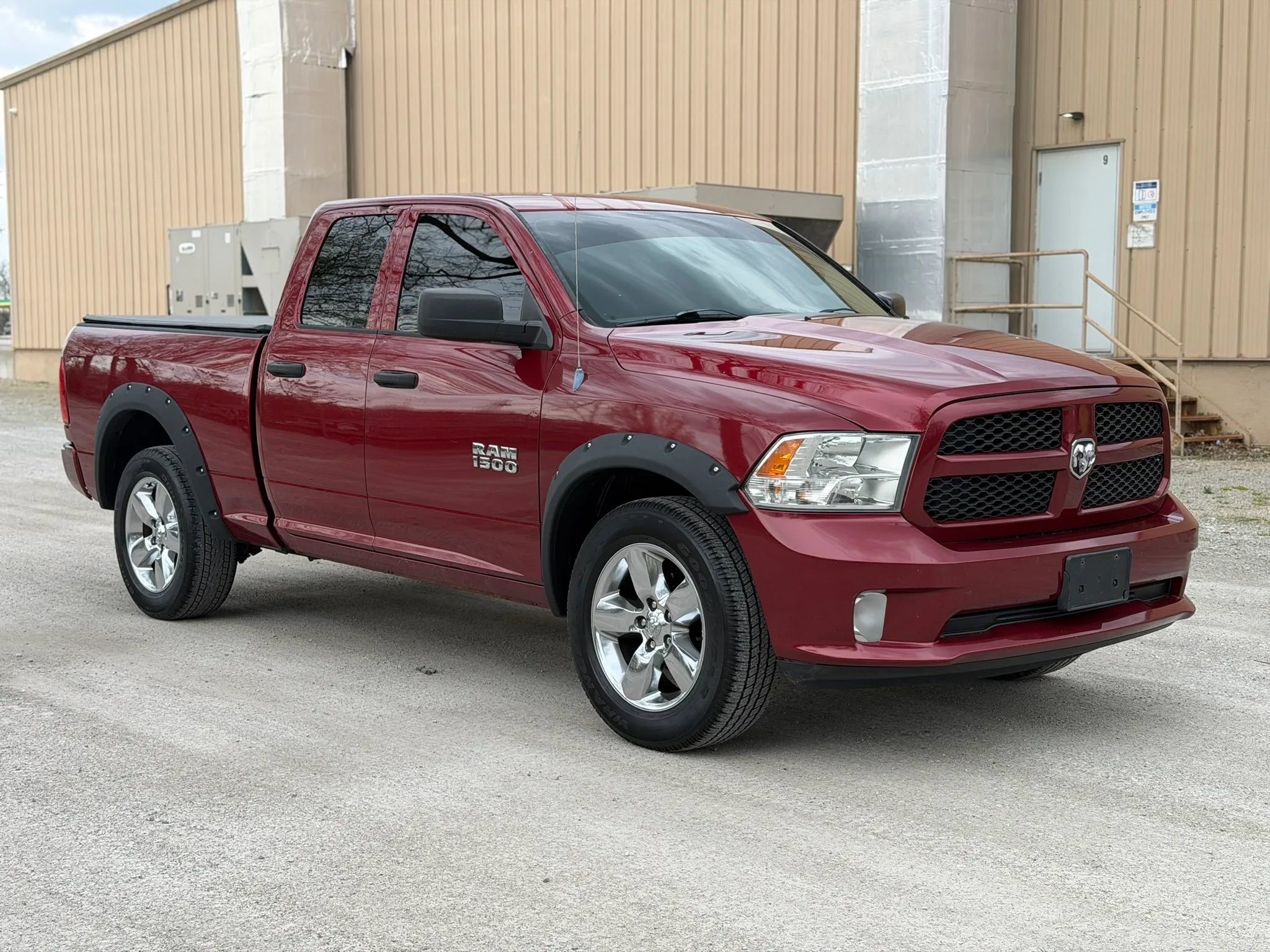 Used 2014 RAM 1500 Express image 3