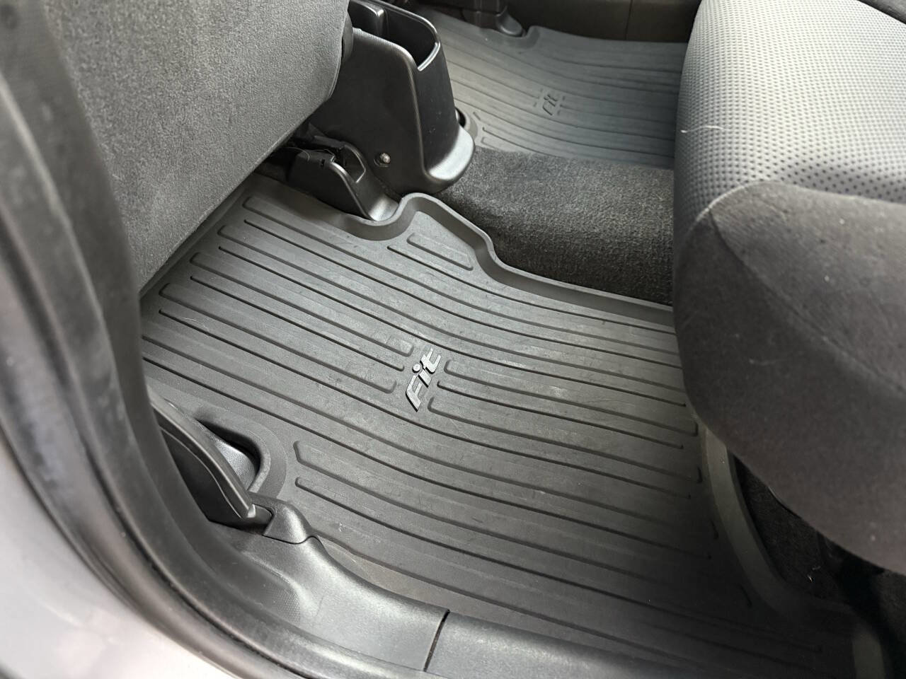 Used 2008 Honda Fit image 18