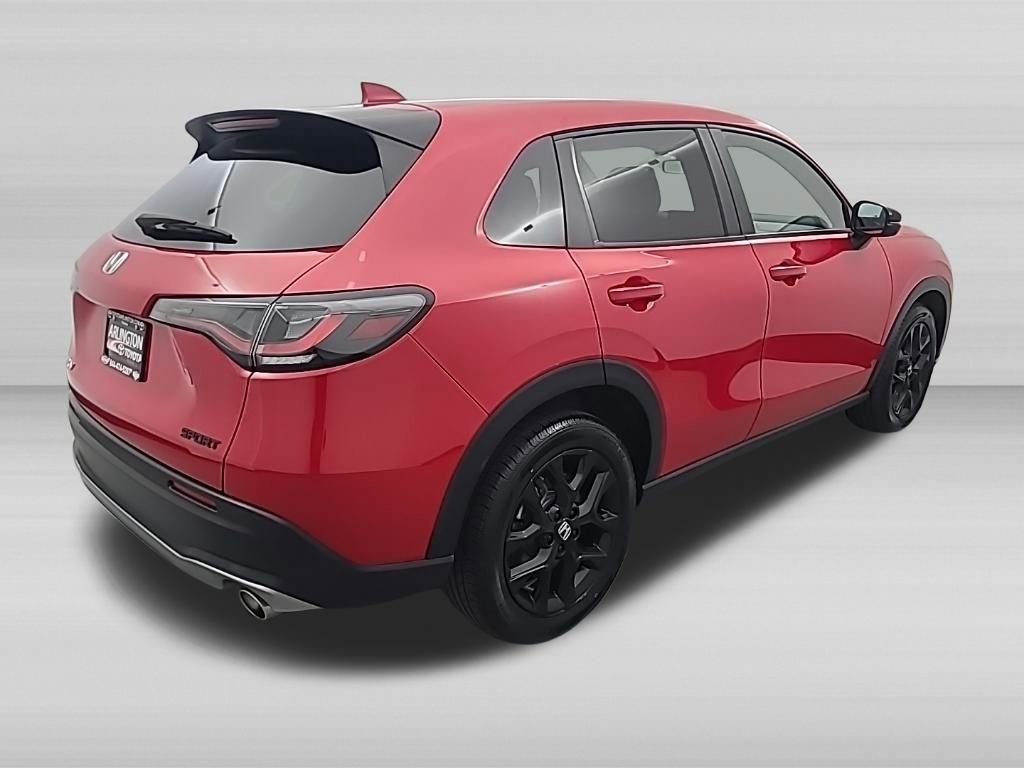 Used 2025 Honda HR-V Sport image 4
