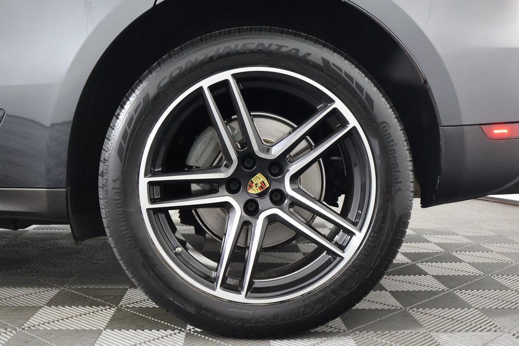 Used 2021 Porsche Macan S AWD/4WD image 16