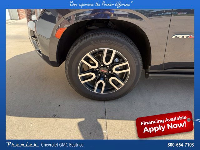 Used 2023 GMC Yukon AT4 w/ AT4 Premium Package AWD/4WD image 11