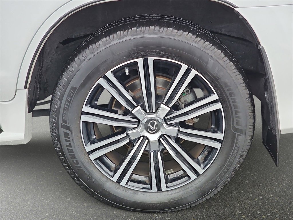 Used 2019 Lexus LX 570 4WD image 34