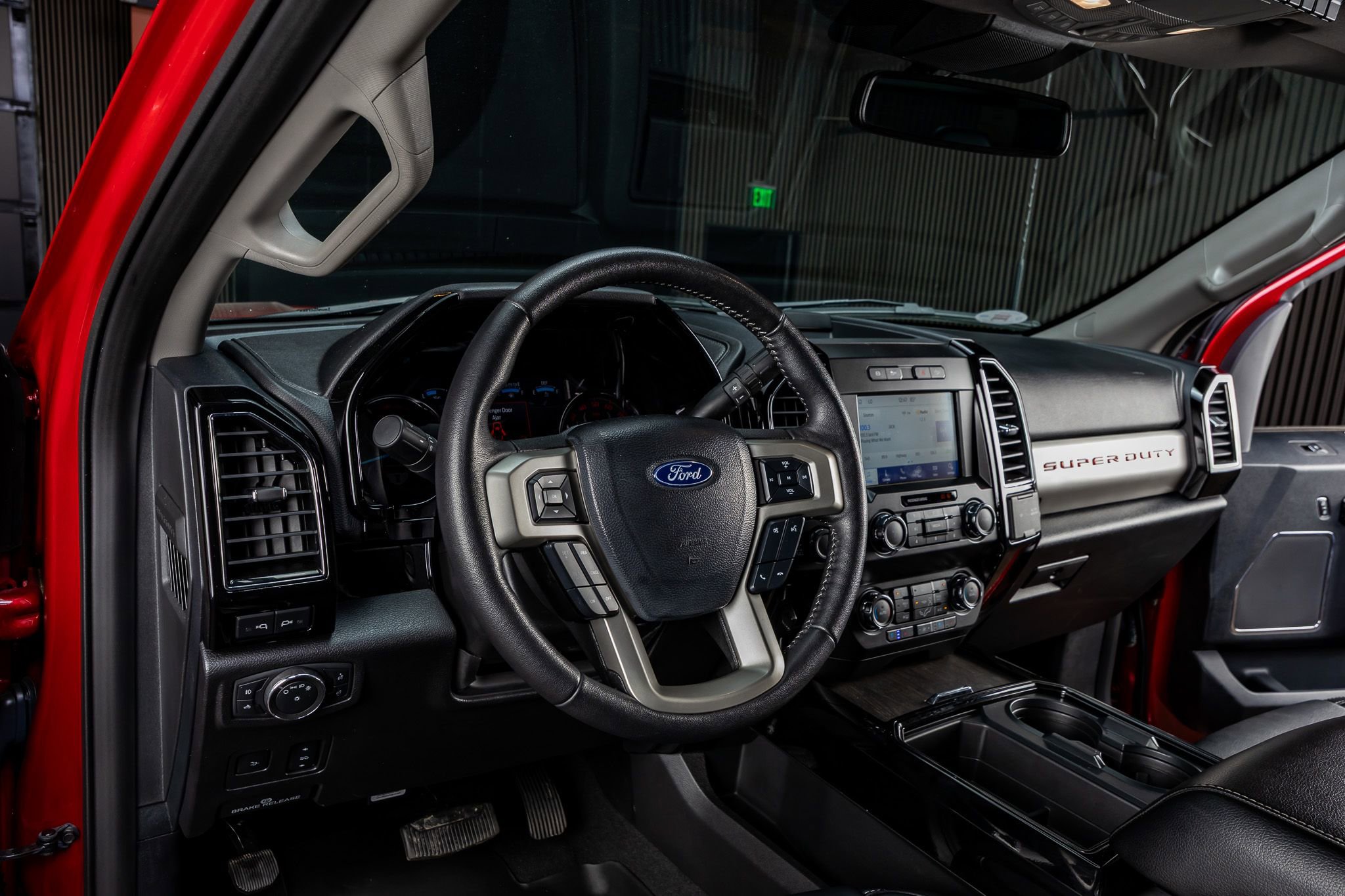 Used 2021 Ford F250 Lariat w/ Lariat Ultimate Package image 17