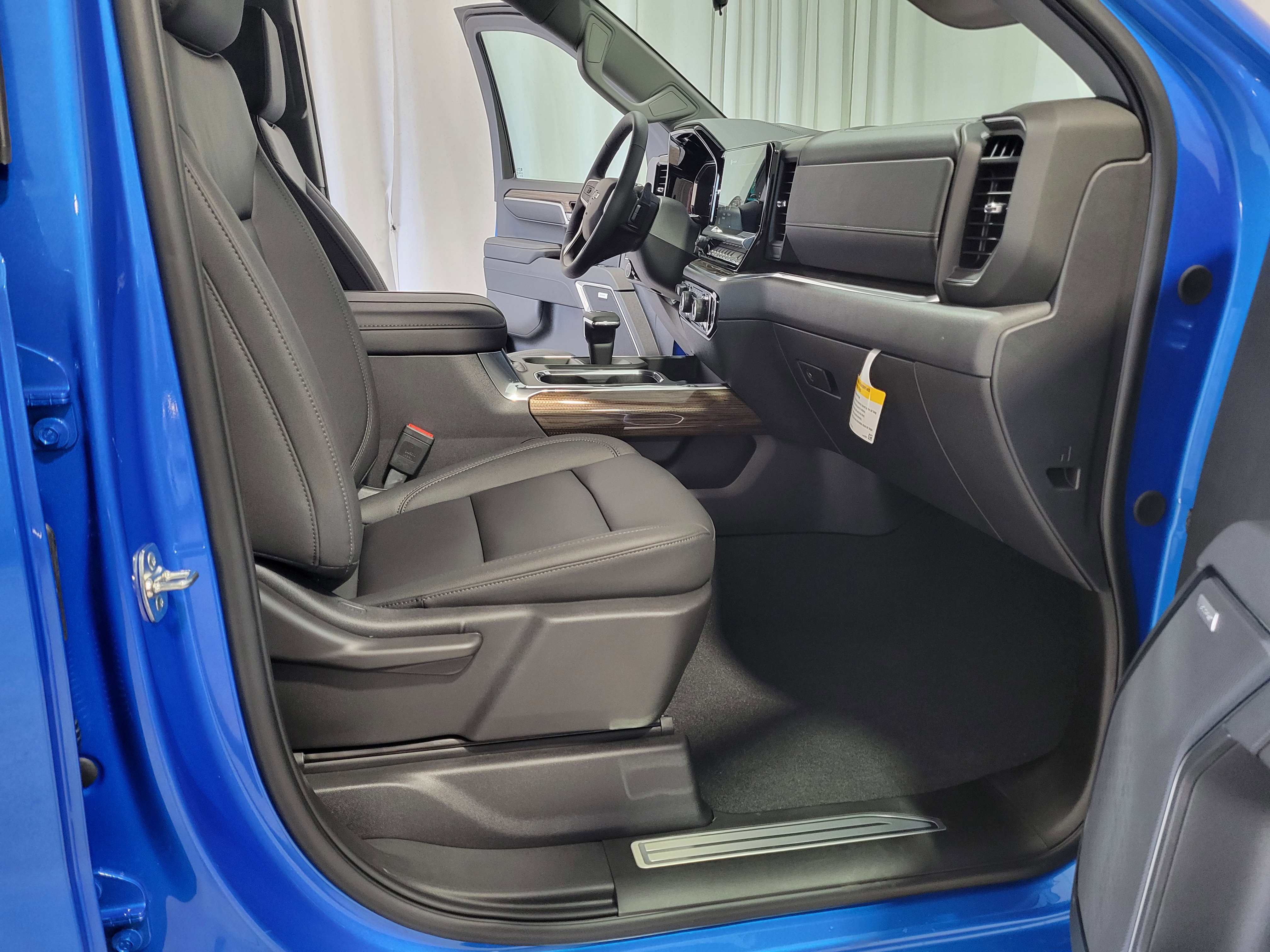 New 2026 Chevrolet Silverado 1500 LT Trail Boss w/ Convenience Package II image 37