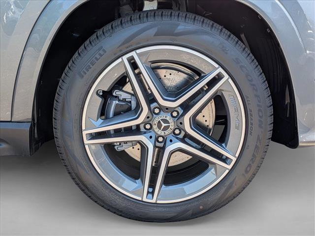 New 2026 Mercedes-Benz GLS 450 4MATIC image 10