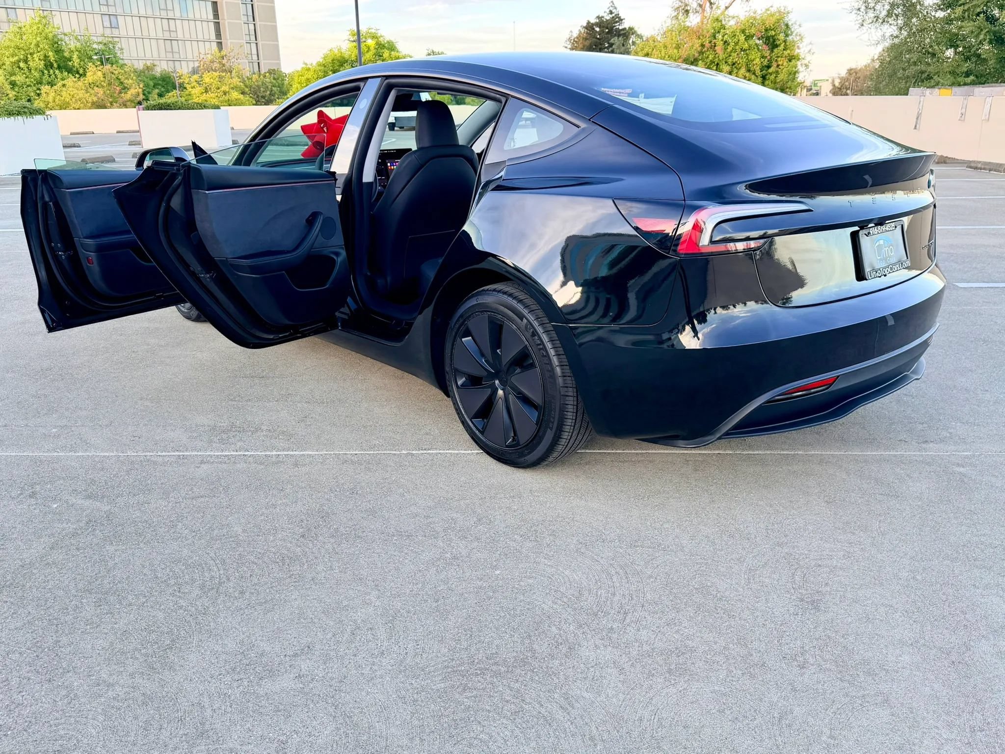 Used 2026 Tesla Model 3 AWD/4WD image 42