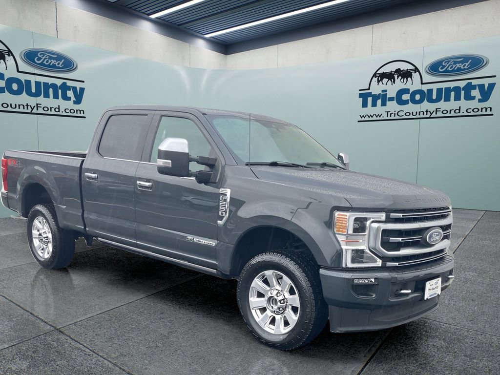 Used 2021 Ford F250 Platinum w/ FX4 Off-Road Package image 3