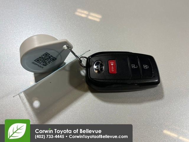 Used 2024 Toyota Prius LE image 27