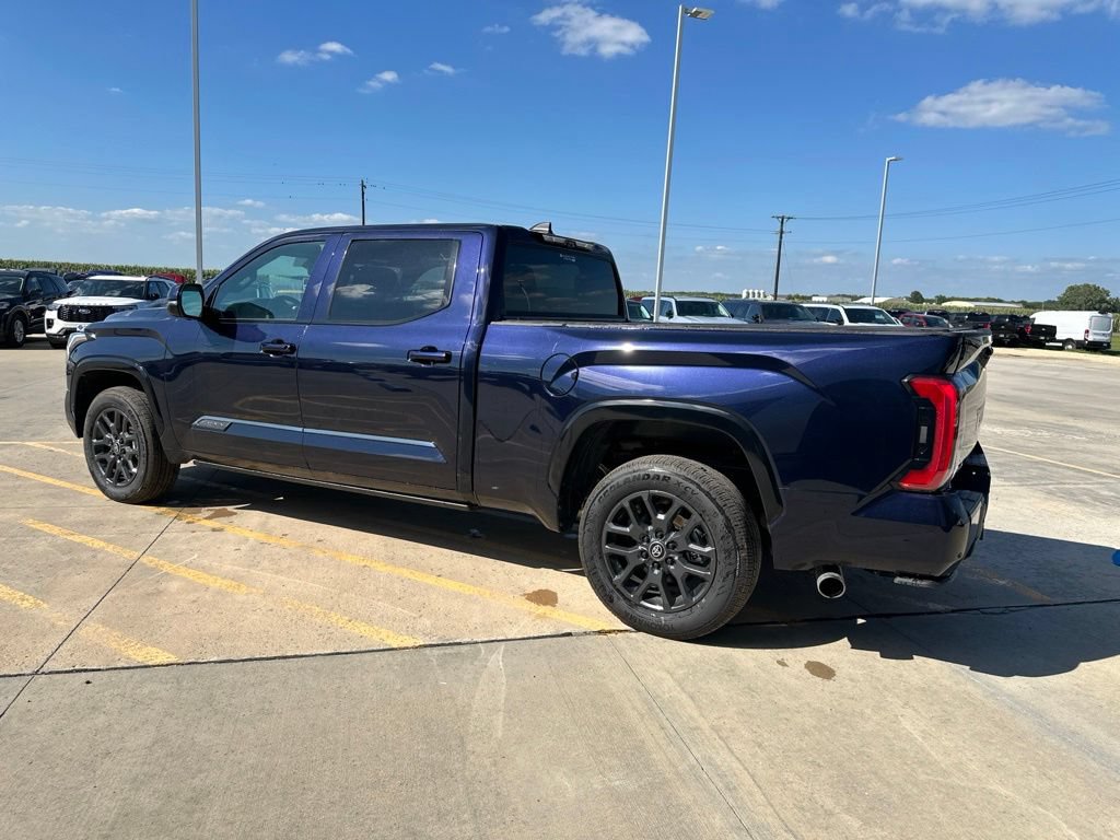Used 2025 Toyota Tundra Platinum AWD/4WD image 5