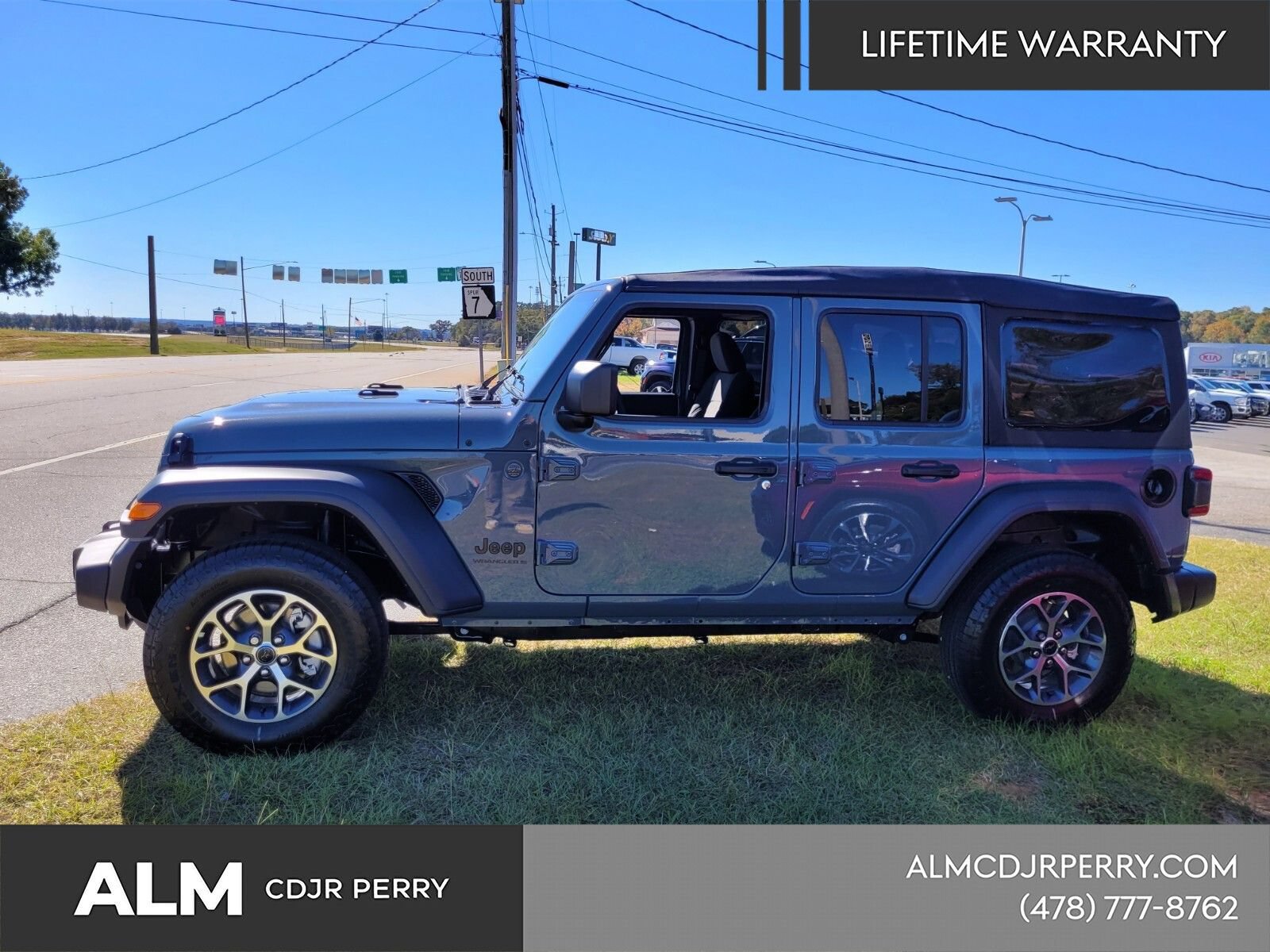 New 2026 Jeep Wrangler Unlimited Sport AWD/4WD image 3