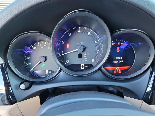 Used 2025 Porsche Macan image 33