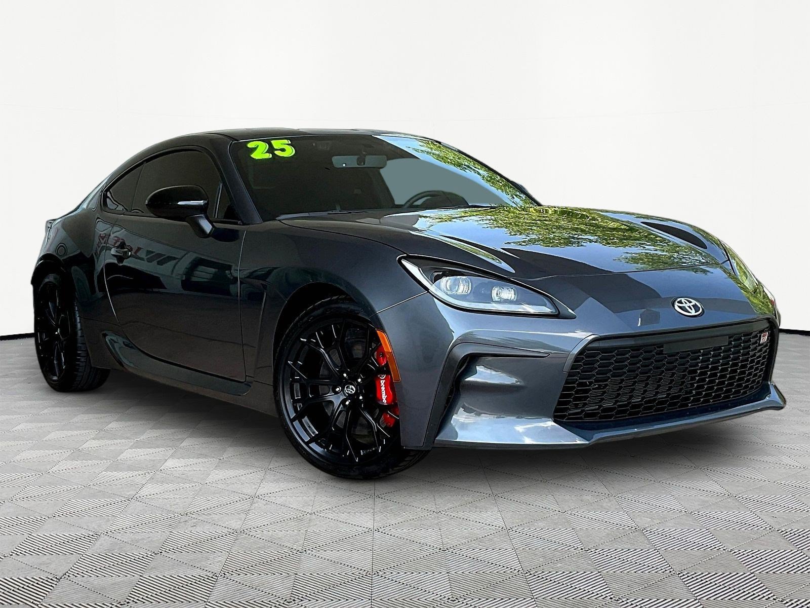 Used 2025 Toyota GR86 Premium w/ GR Wheel Package (TMS RWD image 3