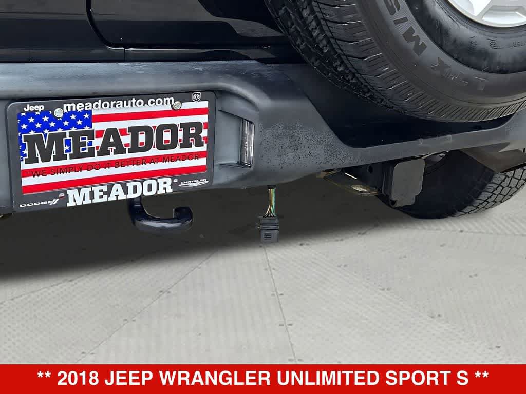 Used 2018 Jeep Wrangler Unlimited Sport S AWD/4WD image 34