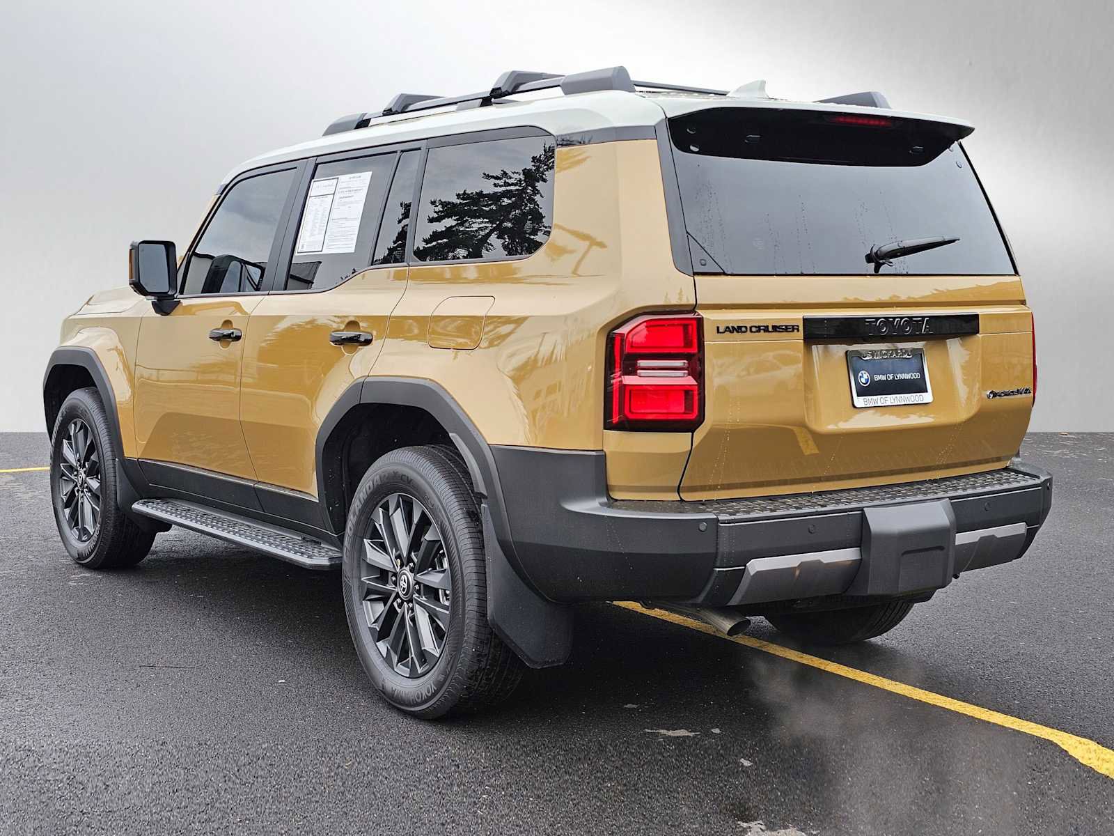 Used 2026 Toyota Land Cruiser w/ Premium Package image 5