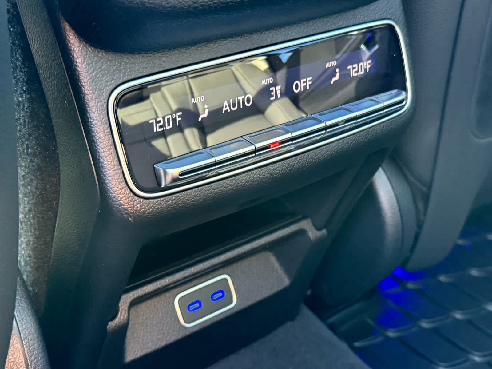 New 2026 Mercedes-Benz GLS 450 4MATIC image 33