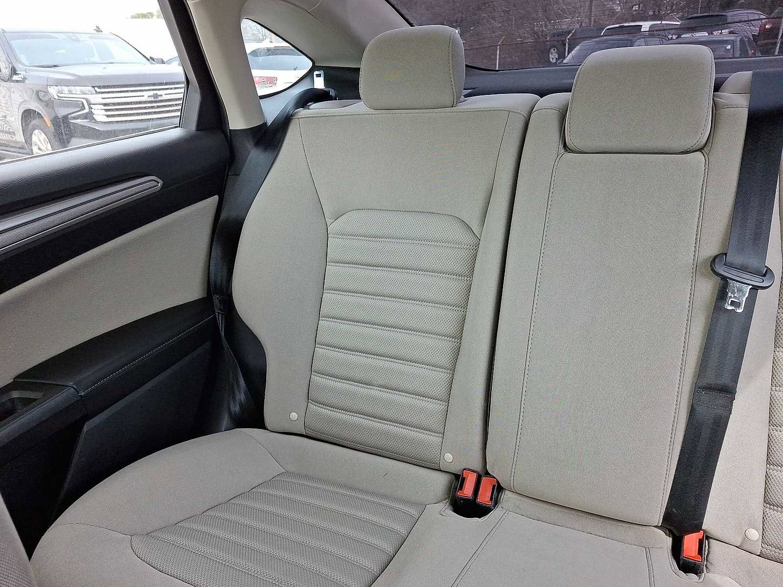 Used 2018 Ford Fusion S image 13