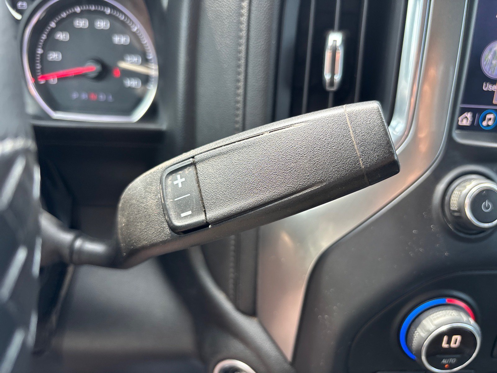 Used 2019 Chevrolet Silverado 1500 RST w/ All-Star Edition AWD/4WD image 28