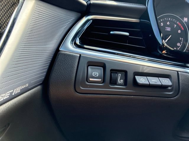 Used 2023 Cadillac XT6 Sport w/ Technology Package AWD/4WD image 26
