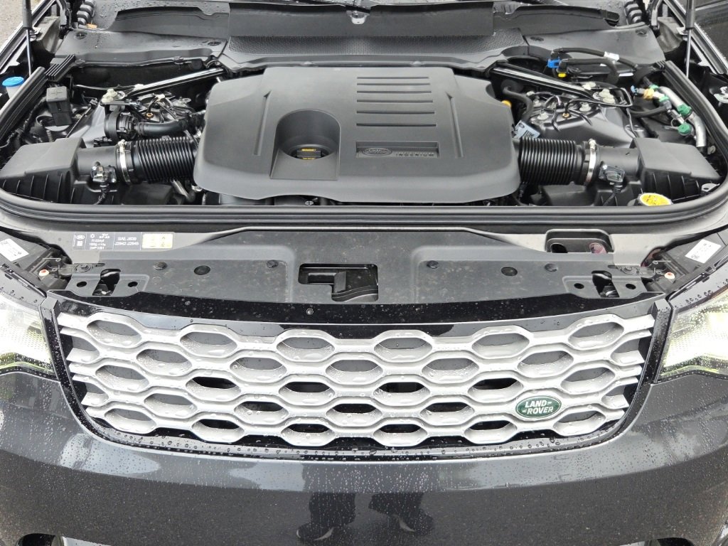 New 2026 Land Rover Discovery Limited Edition image 29