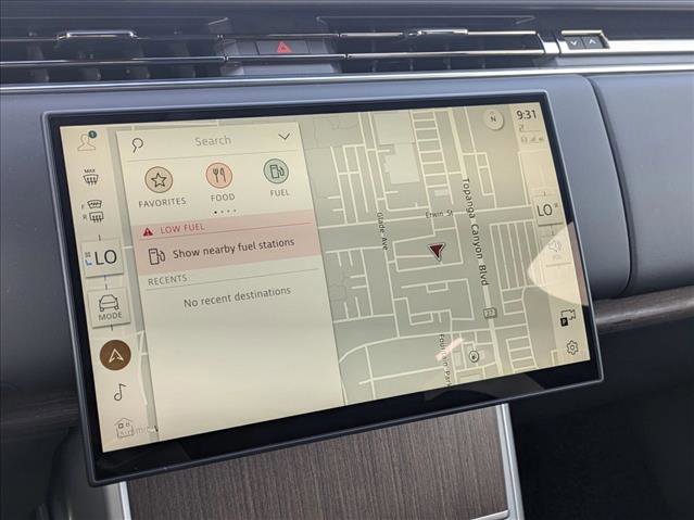 New 2025 Land Rover Range Rover SE image 14