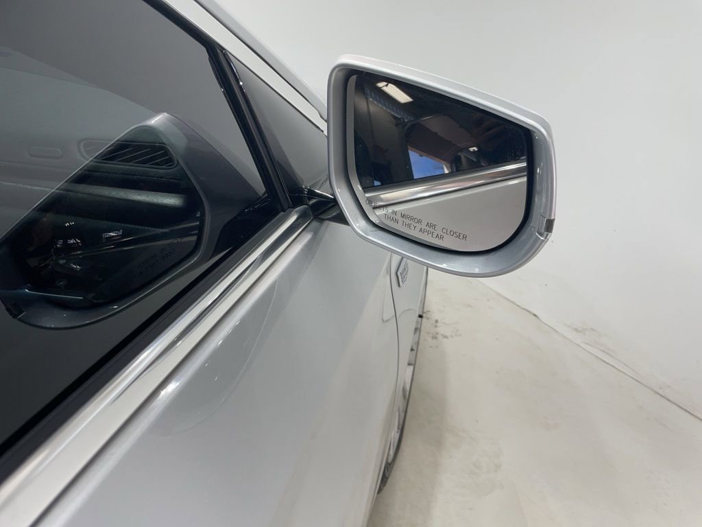 Used 2019 Cadillac XTS Luxury image 32