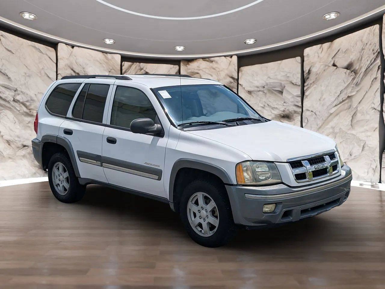 Used 2005 Isuzu Ascender S RWD image 18