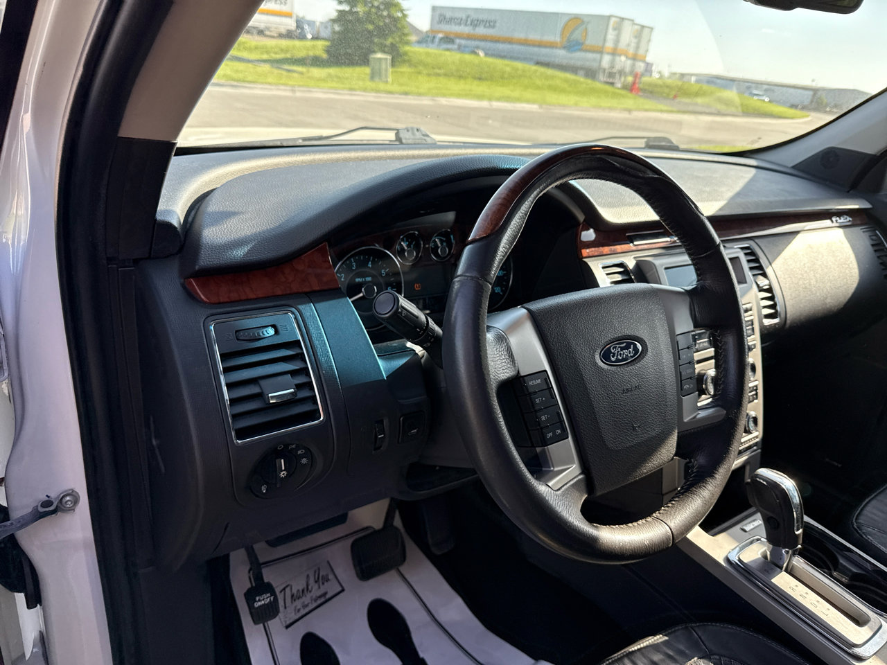 Used 2009 Ford Flex Limited image 15