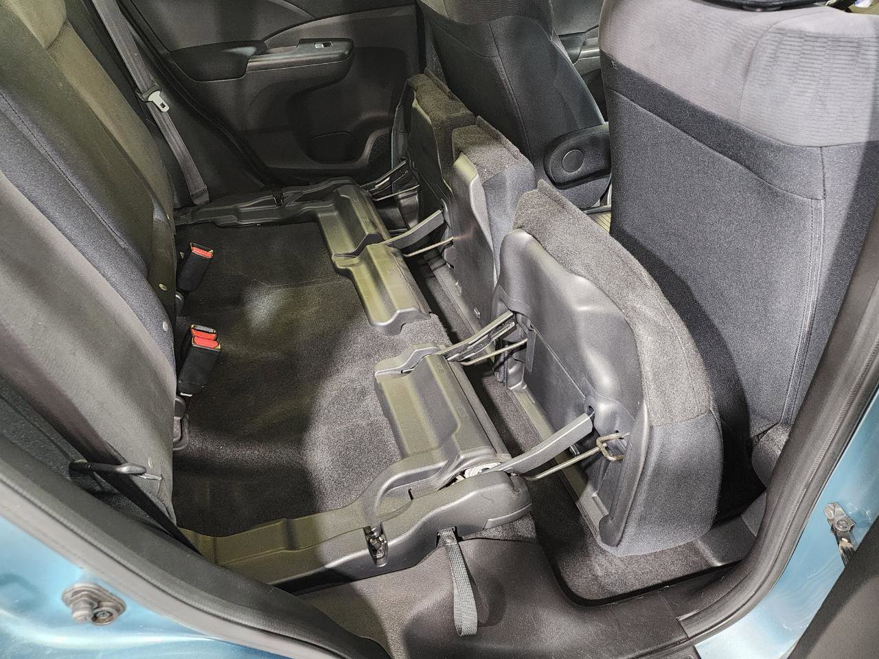 Used 2014 Honda CR-V LX image 31
