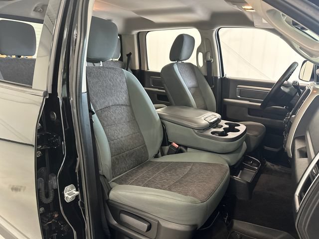 Used 2014 RAM 2500 SLT w/ Luxury Group AWD/4WD image 29