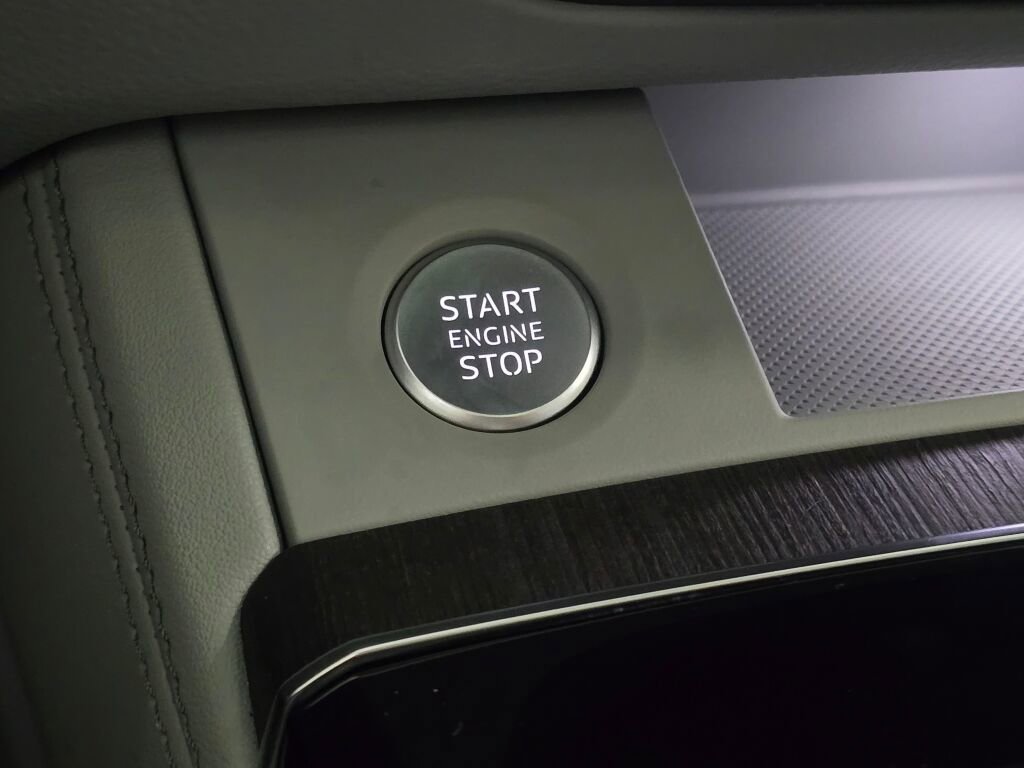 Certified 2025 Audi Q5 2.0T Premium Plus w/ Premium Plus Package image 42